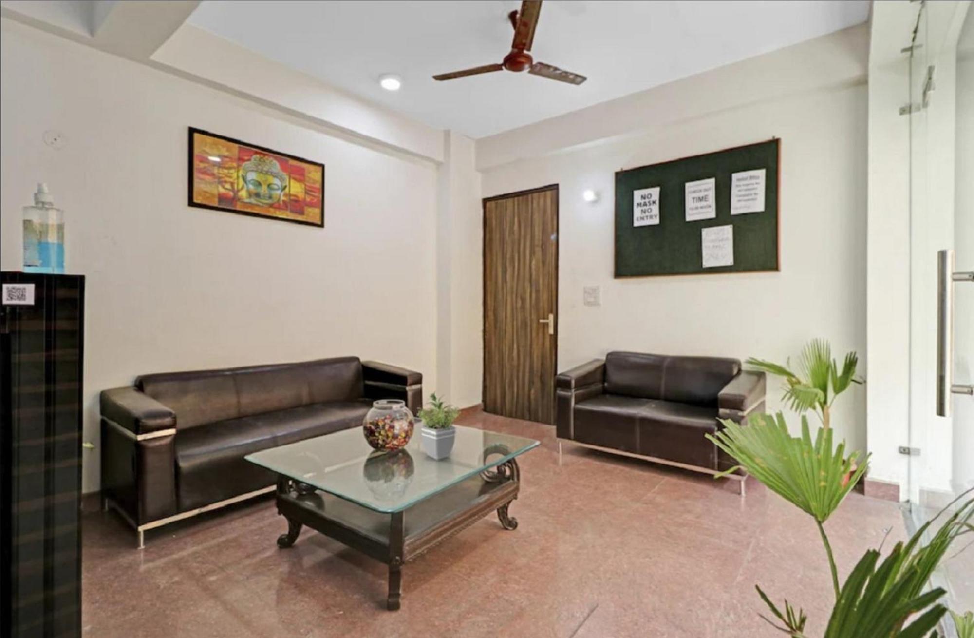 Hotel Noida Continental Bagian luar foto